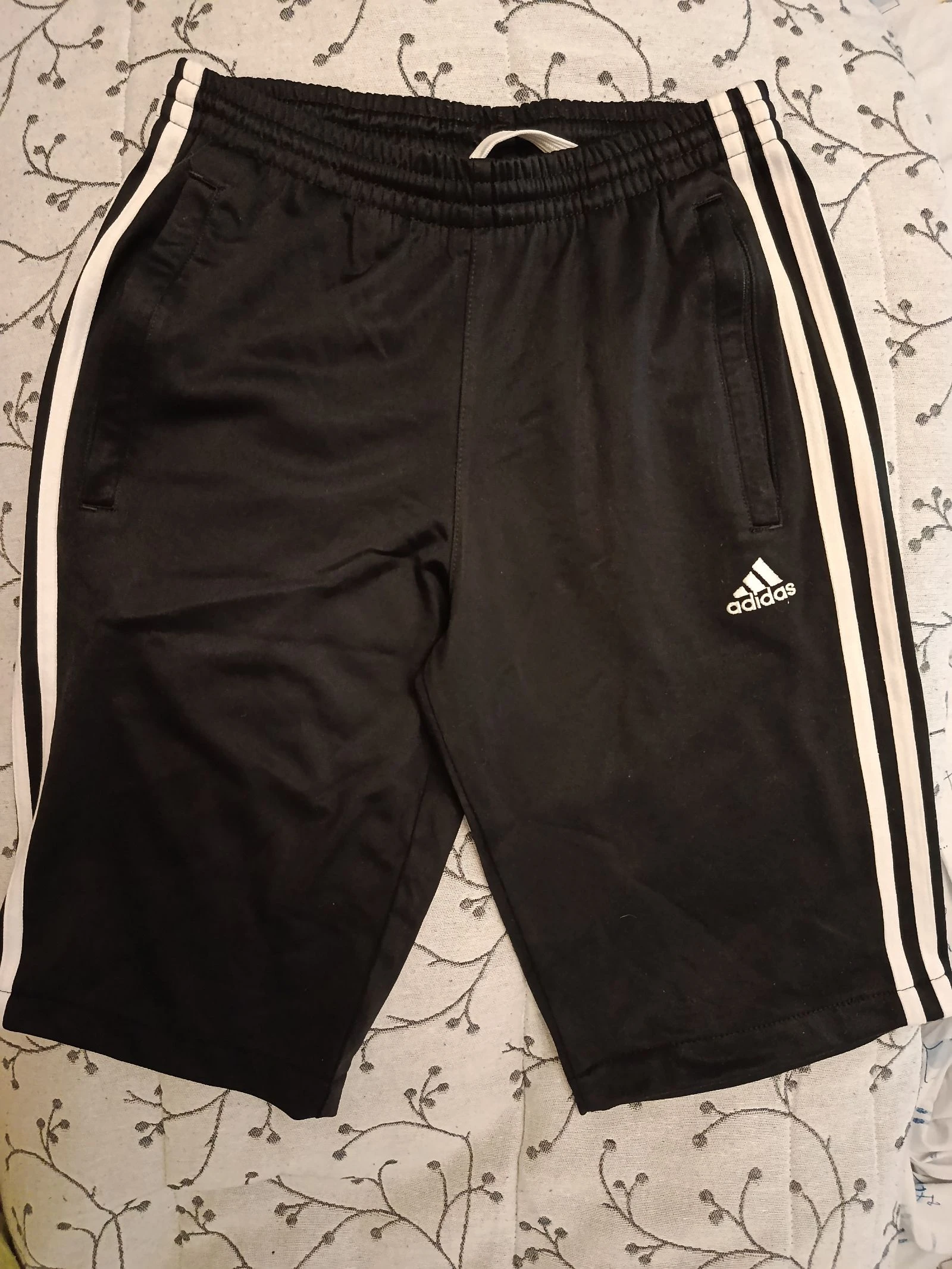 Calções Adidas Essencials Tam. 12 ou XS/S
